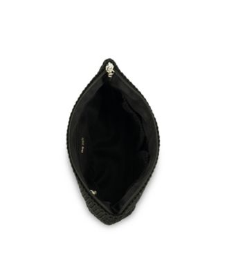 Essential Crochet Zipper Pouch 