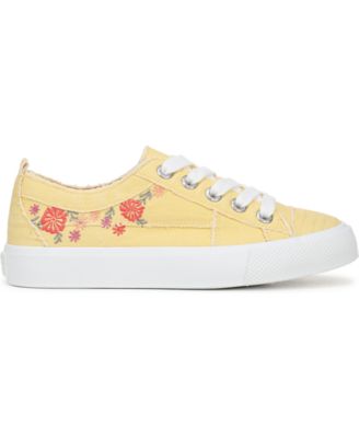 Women's Very Sadie Lace-Up Sneakers