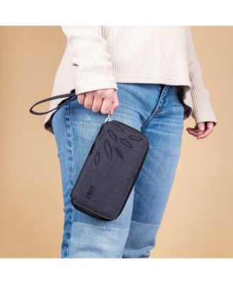 Intrepid, Blackberry