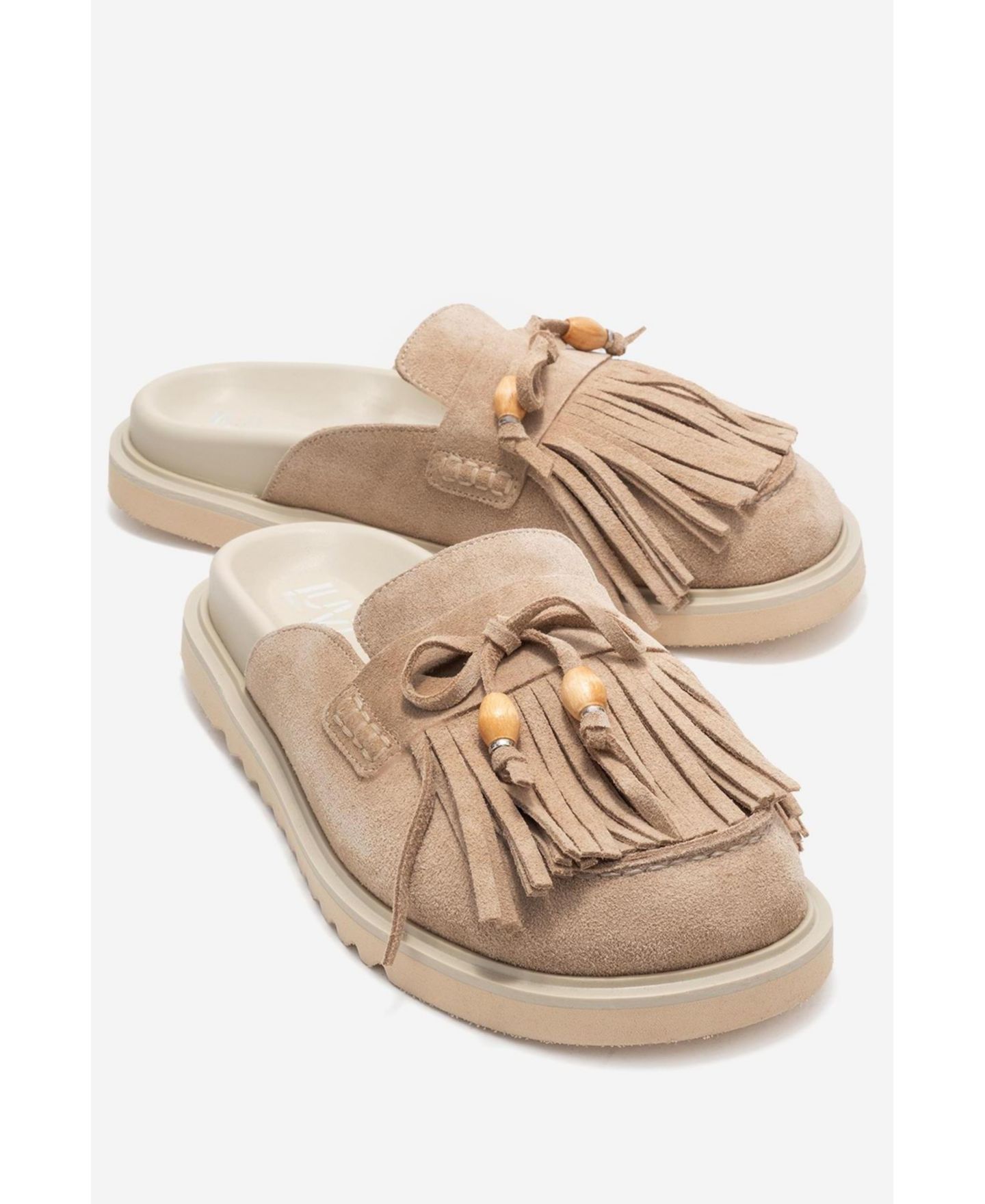 Женские сабо Forever & Always Shoes Carol Tassel Leather Mule, цвет: Бежевый замшевый кожаный — фото 2