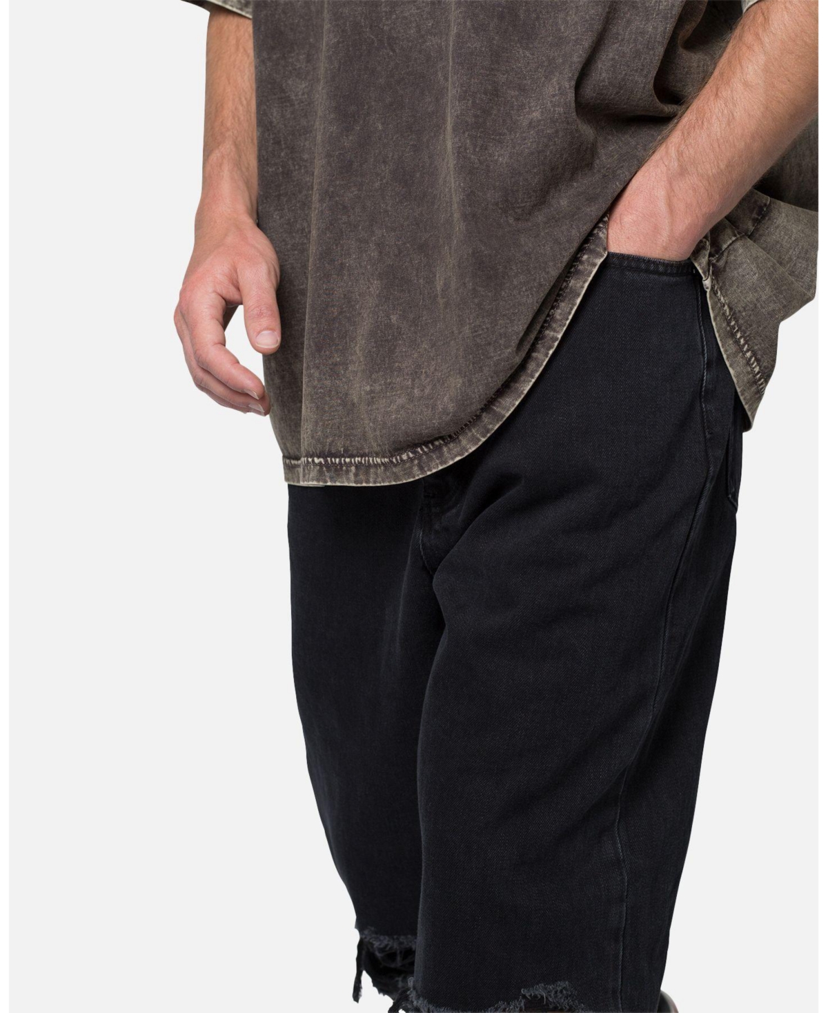 mnml Men's Knee Distressed Ultra Baggy De