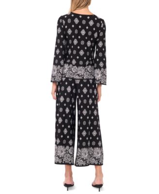 Women's Slit Bell-Sleeve Crewneck Top