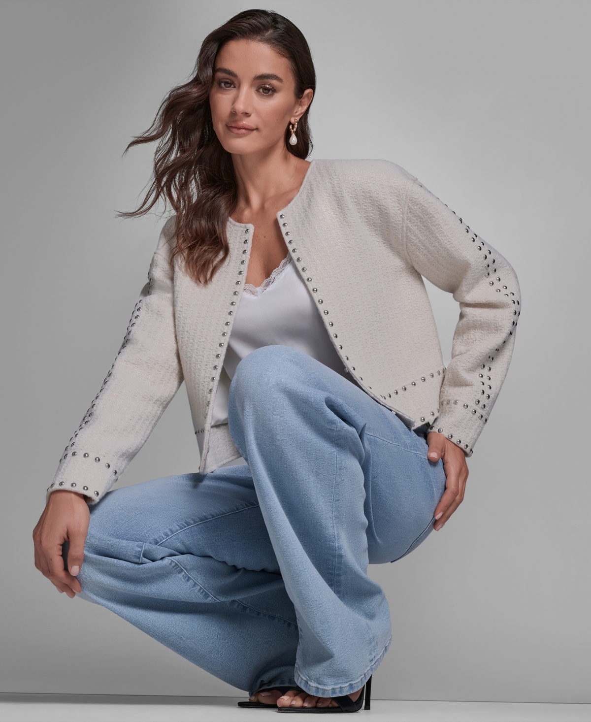 Bcbg Women's Wide Leg Mid Rise Jeans In Blue