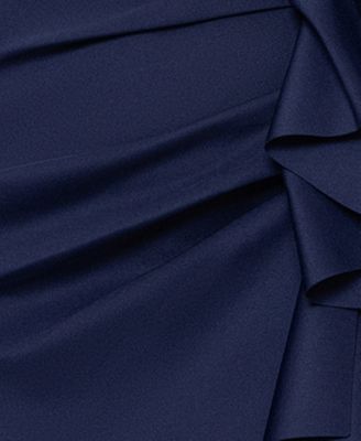 Petite V-Neck 3/4-Sleeve Dress