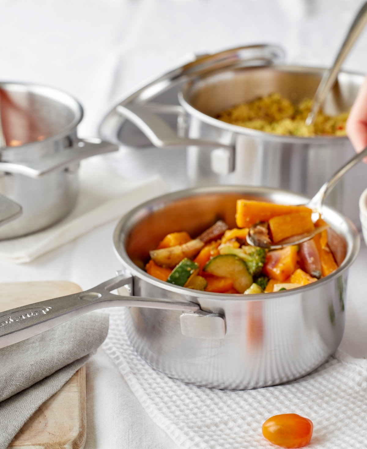 Demeyere Industry 5 Stainless Steel 1.5-quart Saucepan In Metallic