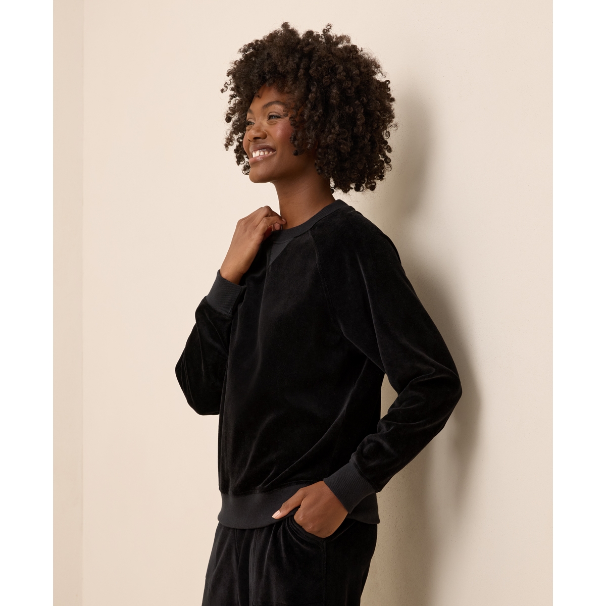 Pact Women's Cotton Velour Crew Pullover