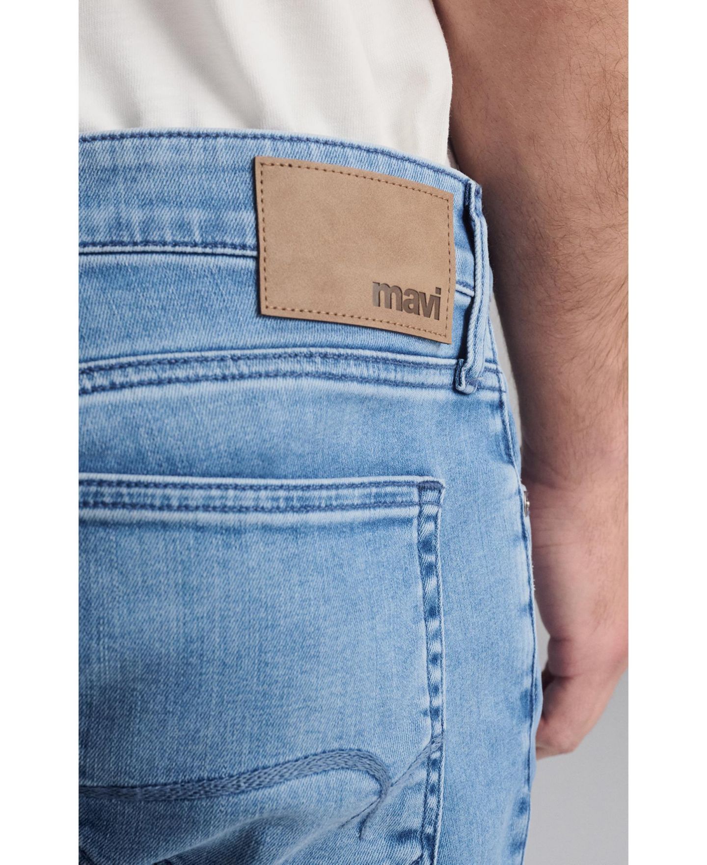 Мужские джинсы Mavi Jeans Mavi Jake Slim Leg In Light Tonal Brushed Supermove, цвет: Светлый синий — фото 4