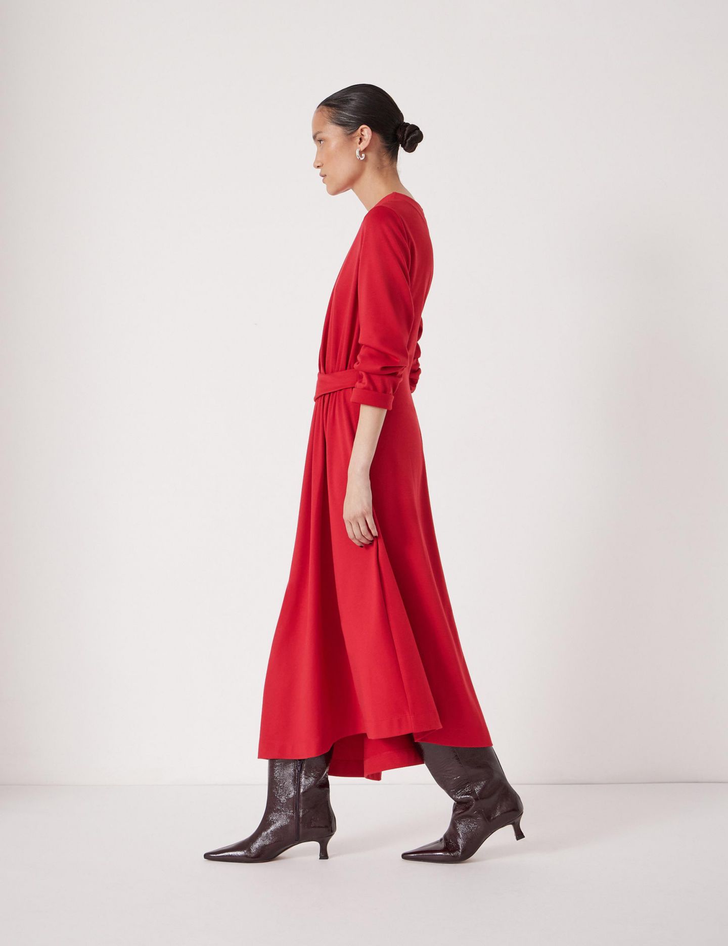 Женское платье Hush Asymmetric Hem Jersey, цвет: Алый красный — фото 4