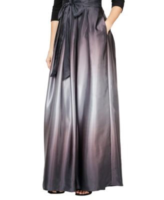 Women's 3/4-Sleeve Ombr&eacute; Gown