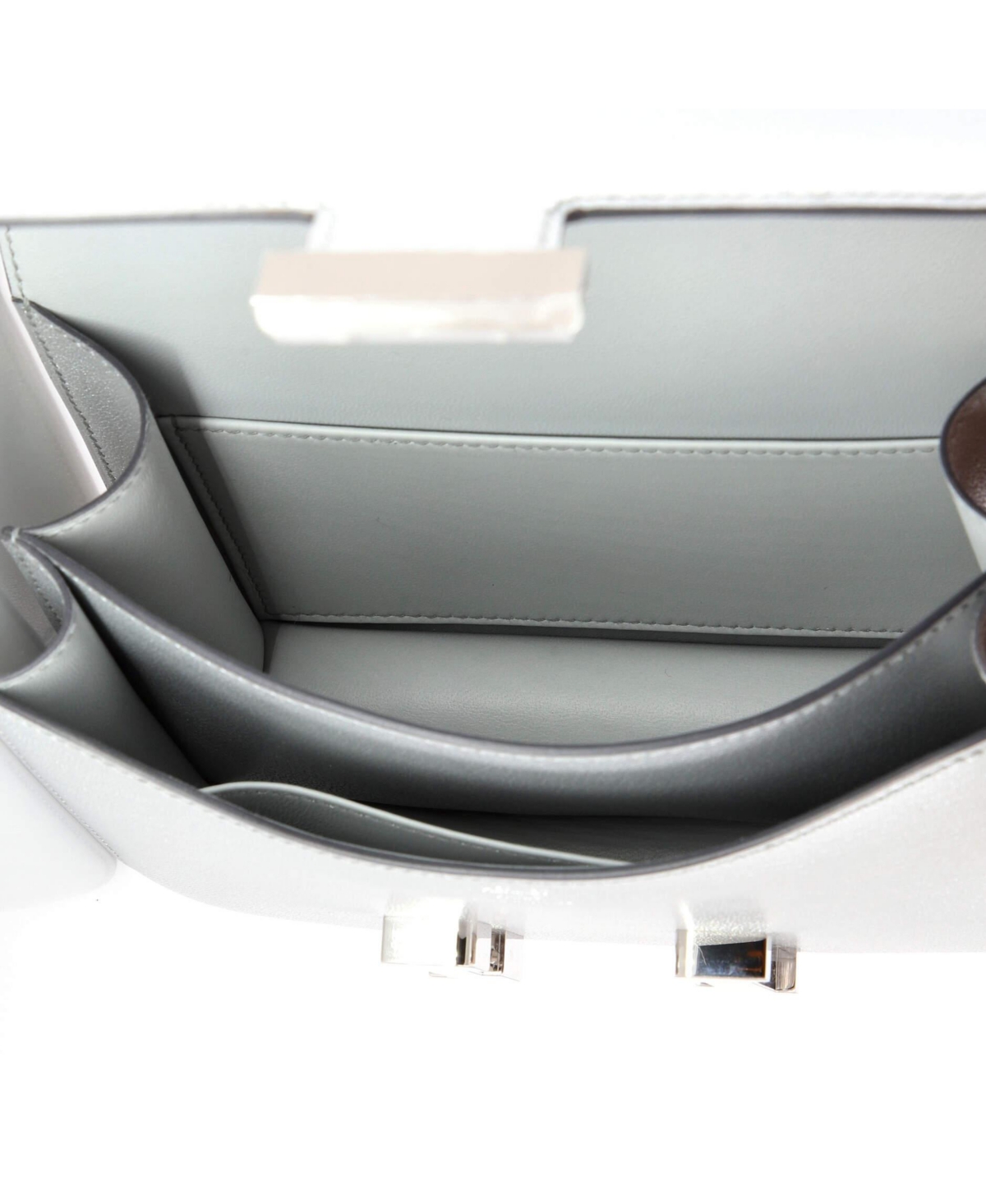 Pre-Owned HERMES 18 Constance Nm Bag Metallic Chevre Chamkilight