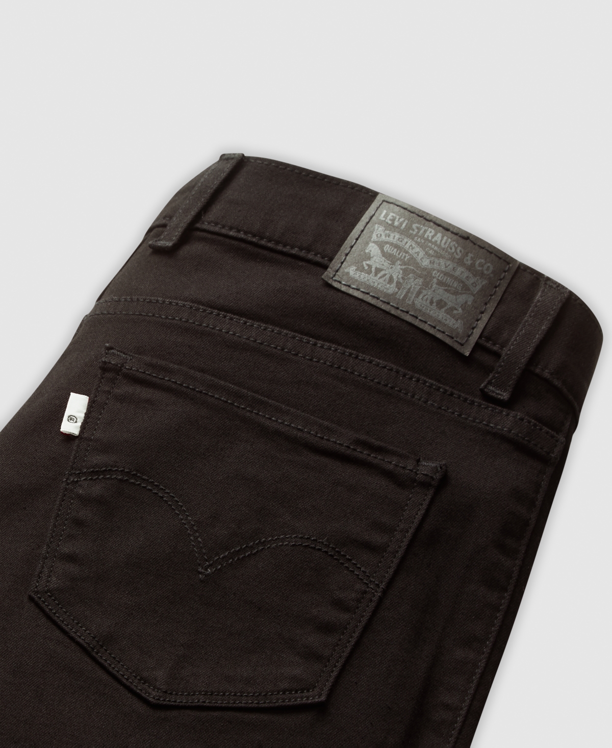 Levi's Juniors' 314 Shaping Tailored Straight Stretch Jeans