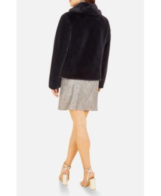 Women's Stylish Faux Fur Wrap Coat for Special Occasions