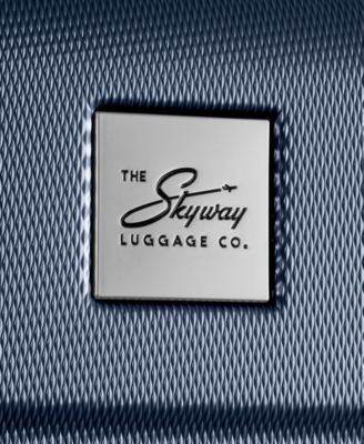 Silverton 30" Large Check-In Spinner Suitcase