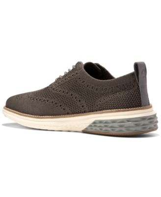 Cole Haan Men display picture 1
