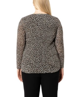 Plus Size Jaguar Mesh Scoop neck Long sleeve Top