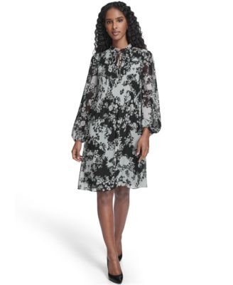 Jessica Howard - Petite Printed Tie Split Neck Pleated Bodice Dress