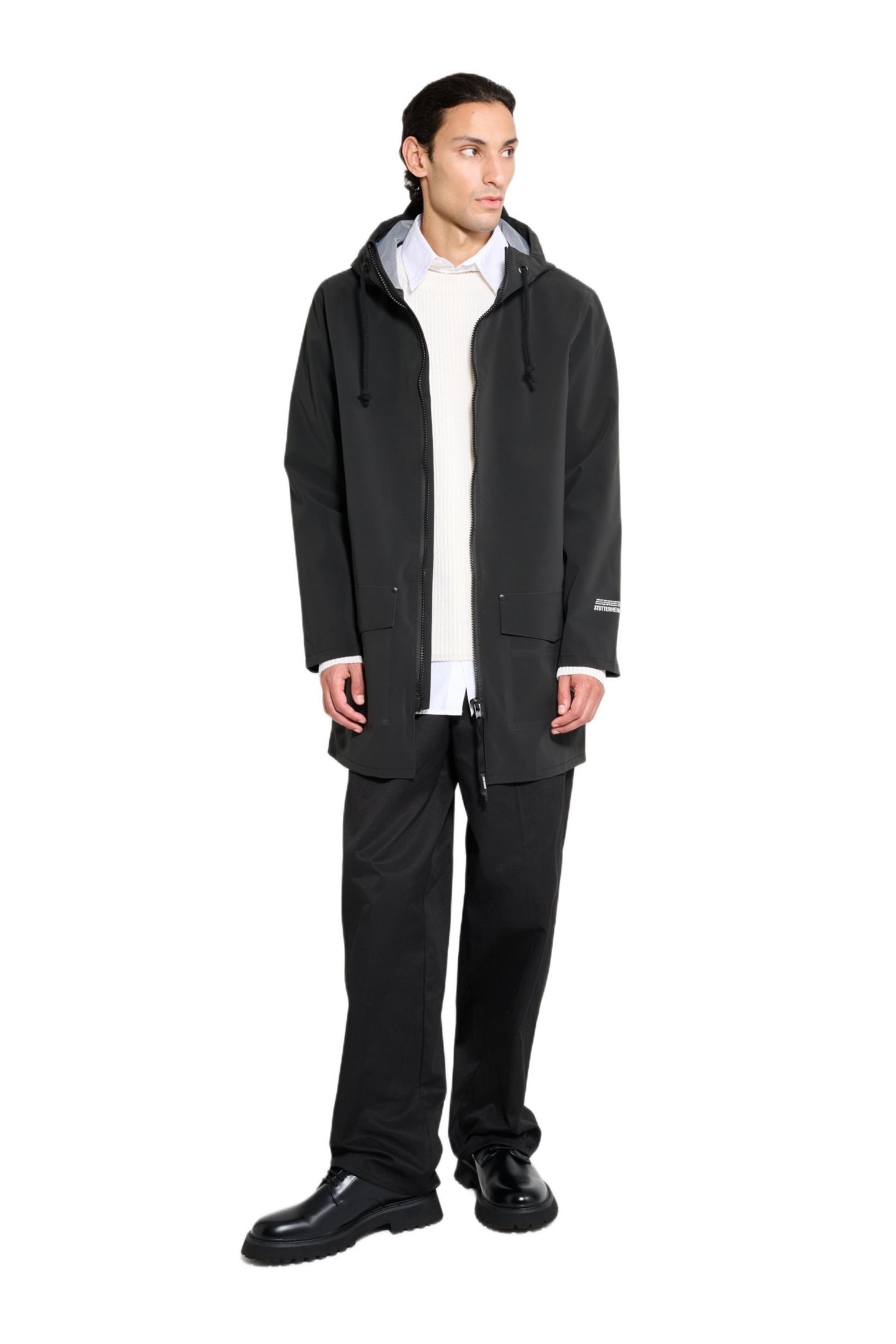 Мужские куртки Stutterheim Stockholm Patch Matte Raincoat, цвет: Чёрный — фото 3