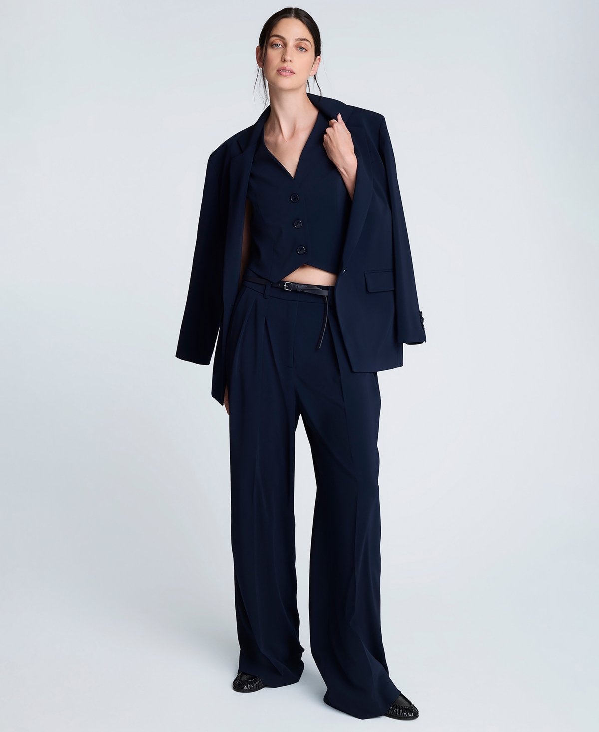 Kenneth Cole Women's Luxe Twill Three-Button Vest