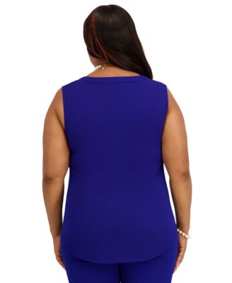 Women's Crew Neck Sleeveless Top, Regular and Plus Size