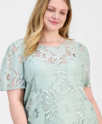 Plus Size Lace Short-Sleeve Top