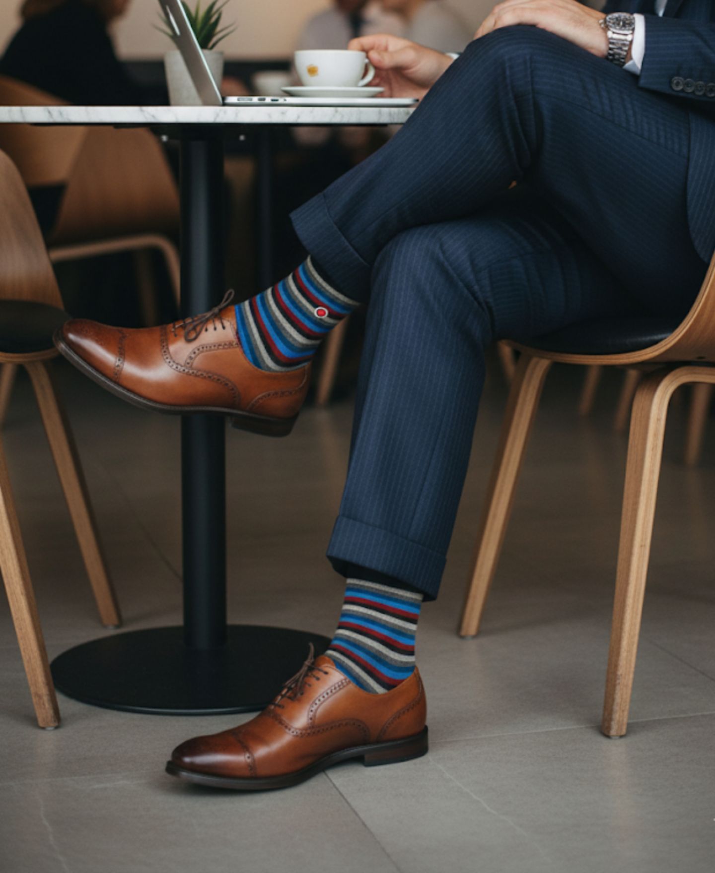 Носки Bundle для мужчин, 5 шт. — Love Sock Company, цвет: Светлый серый / Красный — фото 5
