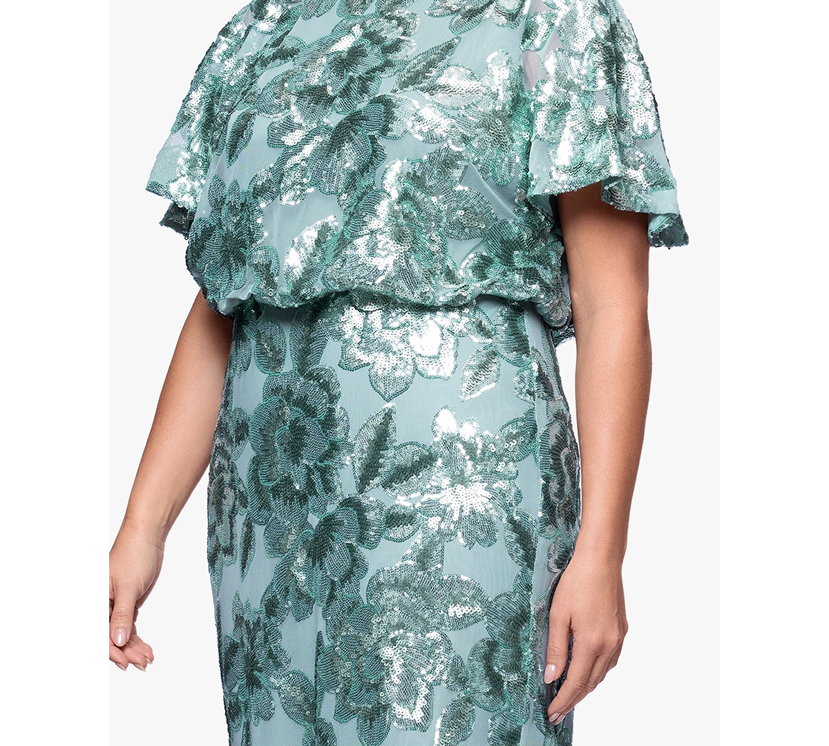 Betsy & Adam Plus Short-Sleeve Long Sheath Dress