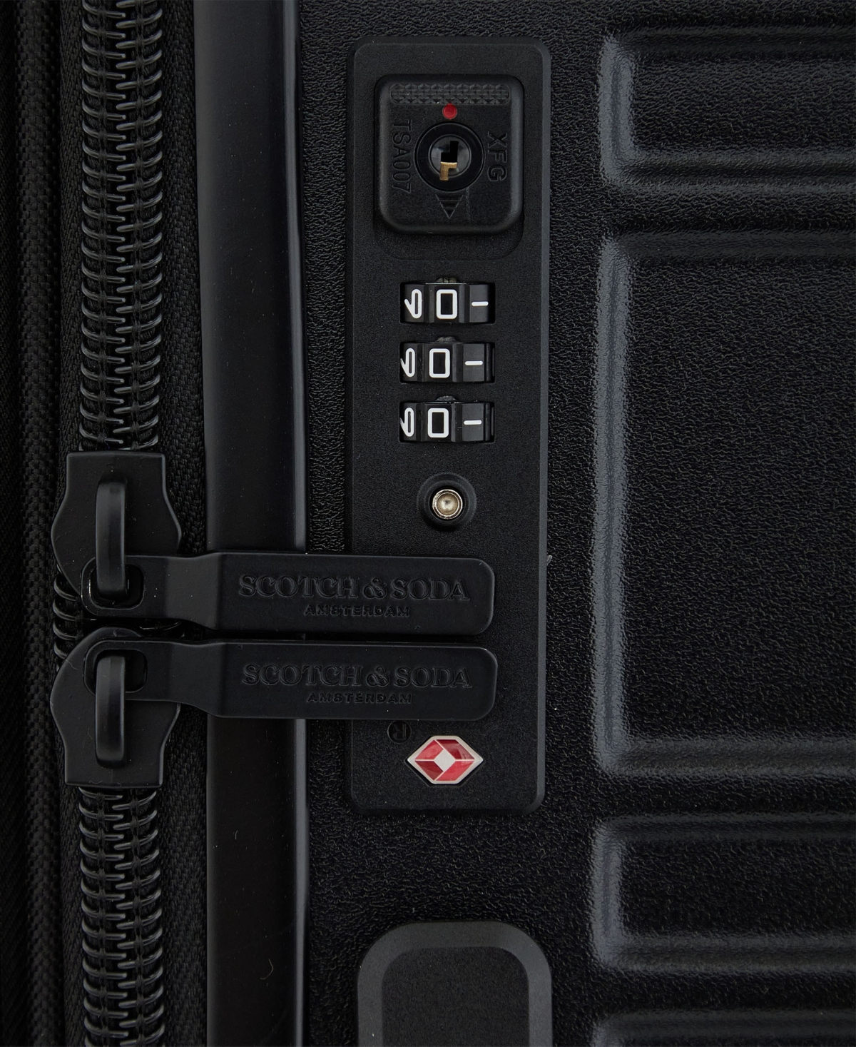 Scotch & Soda Rotterdam 3-pc. Hardside Luggage Set In Black