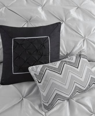 Laurel Tufted 7-Pc. Comforter Set, Full