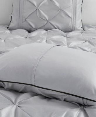 Laurel Tufted 7-Pc. Comforter Set, King