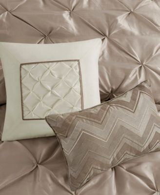 Laurel Tufted 7-Pc. Comforter Set, Queen