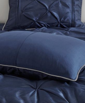 Laurel Tufted 7-Pc. Comforter Set, Queen