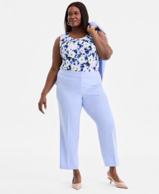Plus Size Pleat-Neck Sleeveless Floral Top
