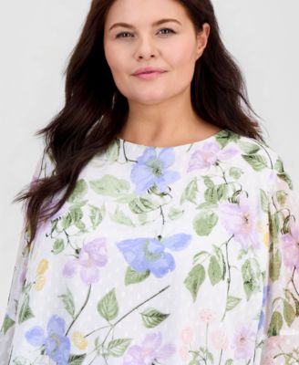 Plus Size Floral Clip-Dot Flounce-Sleeve Blouse