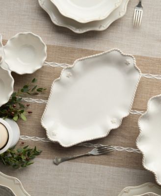 Heritage Scroll Small Oval Platter