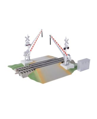 Fast Track Grade Crossing with Gates Flashers
