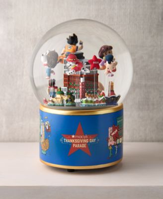 Thanksgiving Day Parade Water Globe, Macy's Exclusive