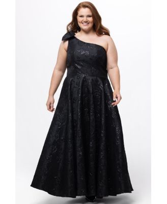 Celebrations by Sydney's Closet