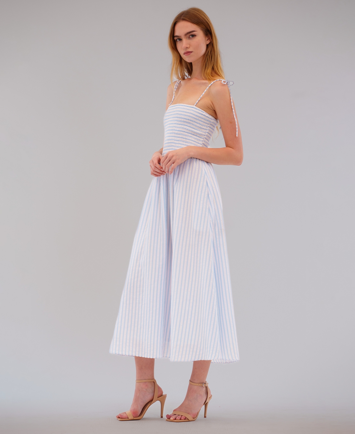 julia jordan Women's Tie Shoulder Smocked Dress