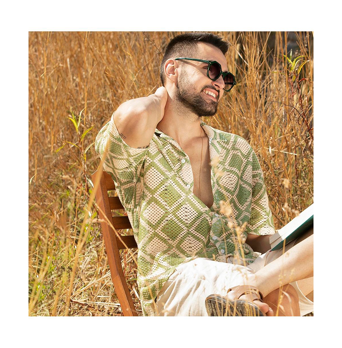 Campus Sutra Men's Grass Green & Pale Yellow Geometric Block Oversized Shirt