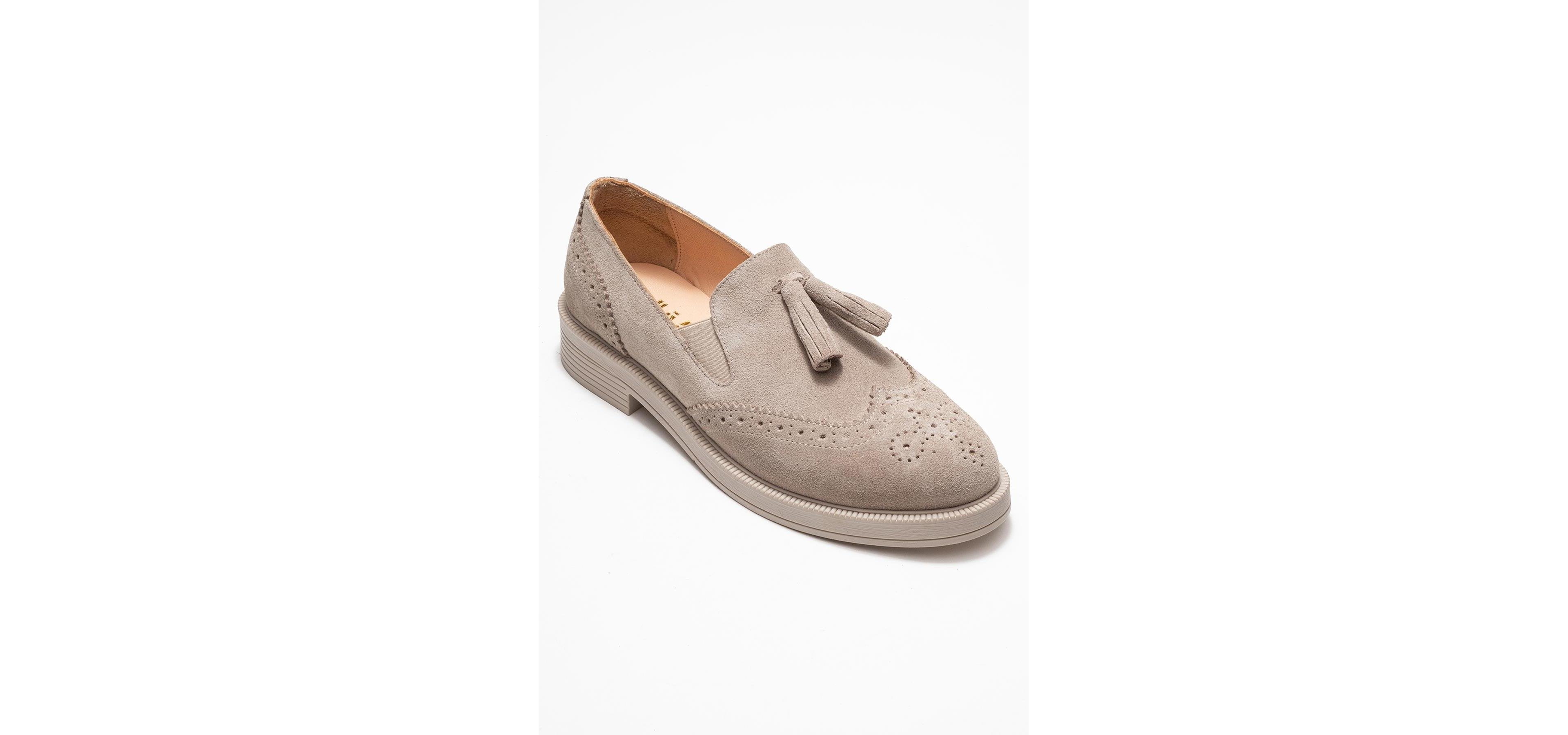 Forever & Always Shoes Women's Alex Leather Tassel Loafers