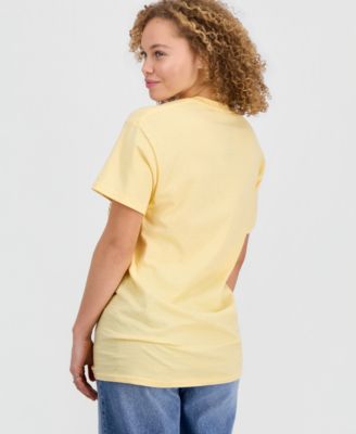 Juniors' Pooh Flower Graphic-Print Cotton T-Shirt