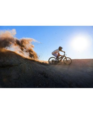 EOS R6 Mark III Mirrorless Camera with RF 24-105mm f/4 L IS USM Lens