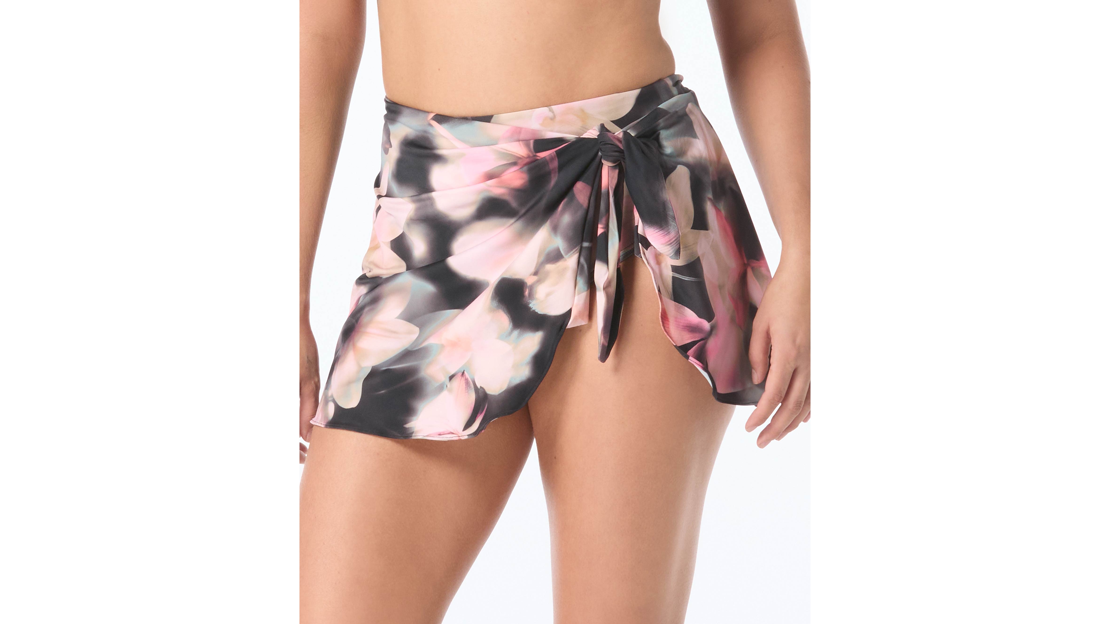 Coco Reef Women's Contours Halo Printed Cover-Up Sarong