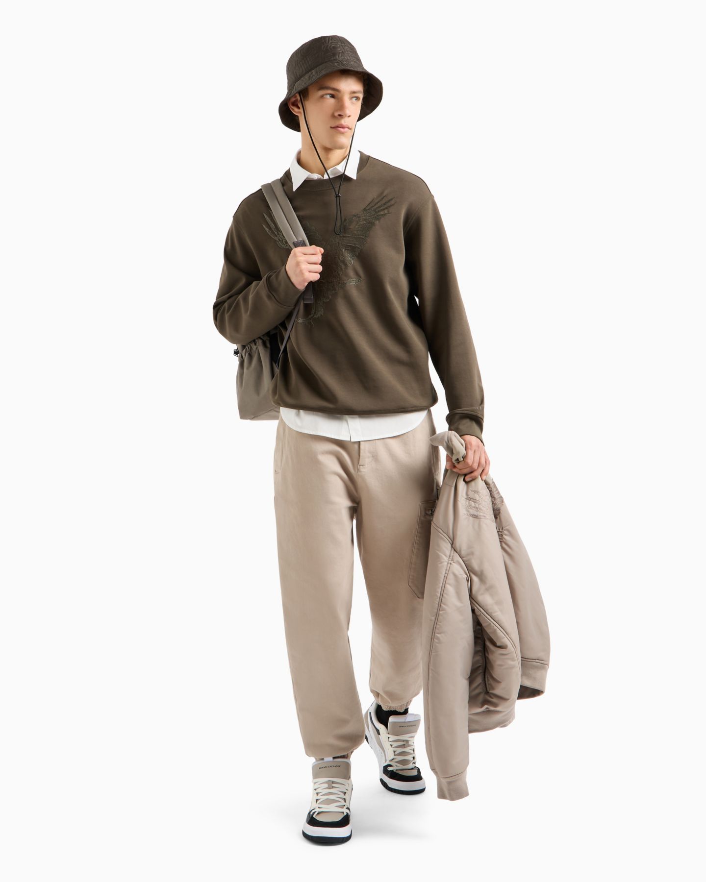 Мужские толстовки A|X Armani Exchange Regular-Fit Eagle Logo Embroidered, цвет: Чёрный оливковый — фото 2