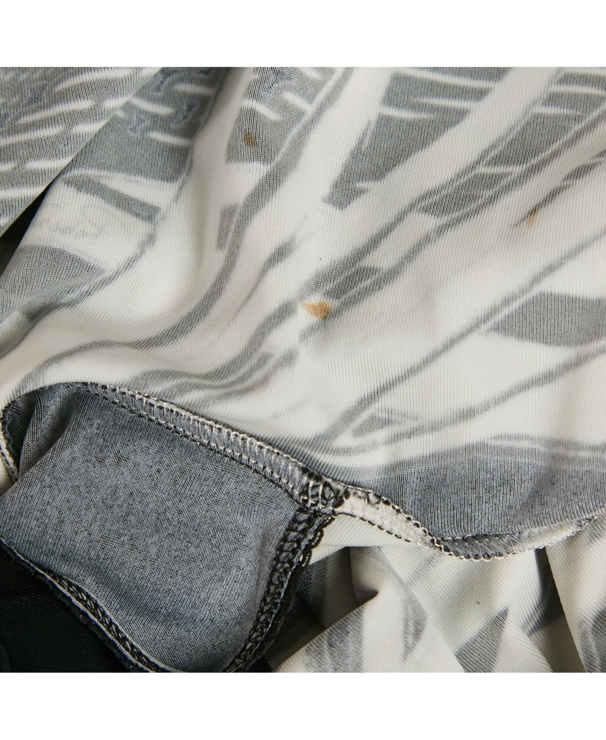 Pre-Owned Roberto Cavalli Women's Black Printed Jersey Brocch Detail Maxi Dress