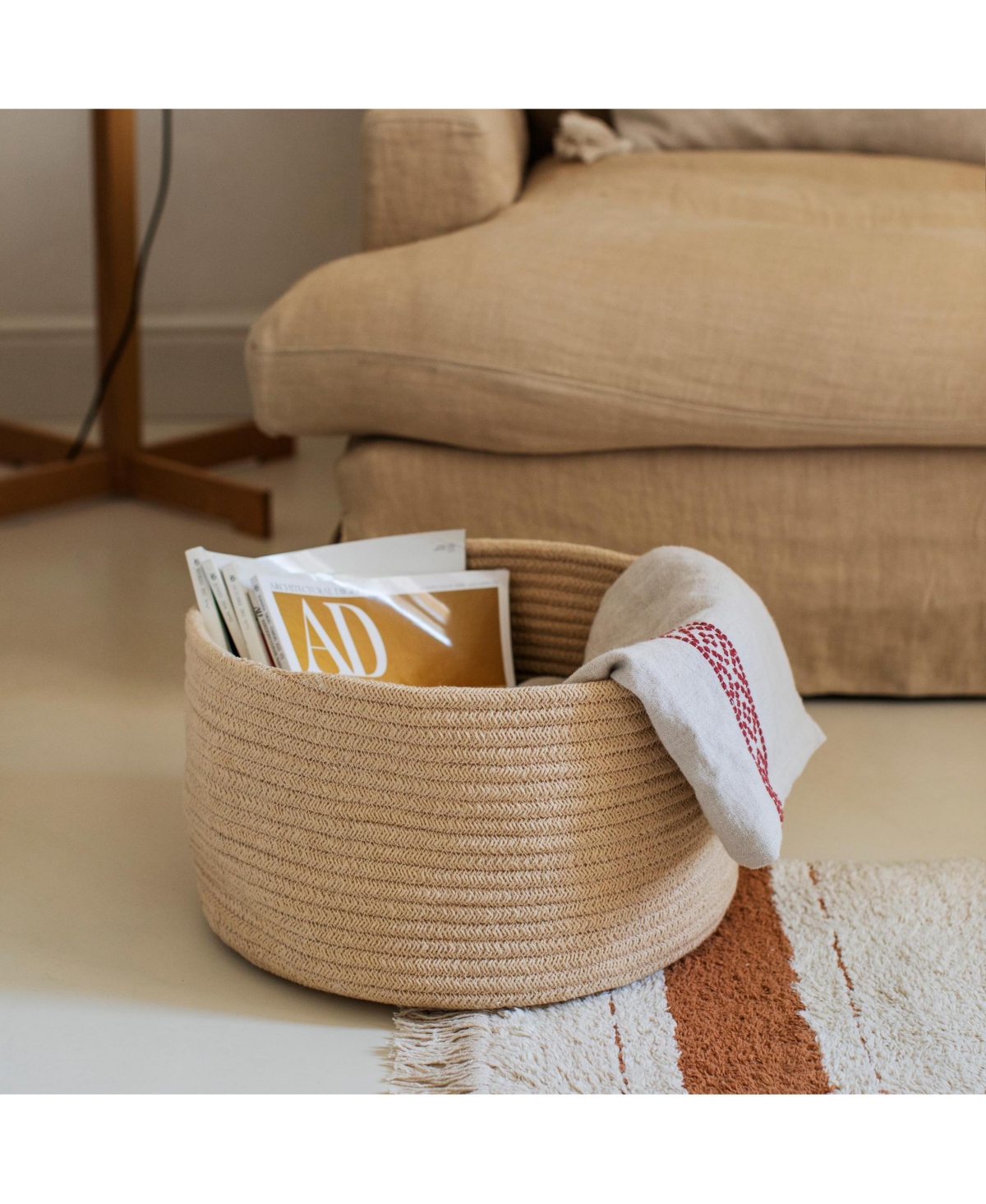 Lorena Canals Basket Gram Golden