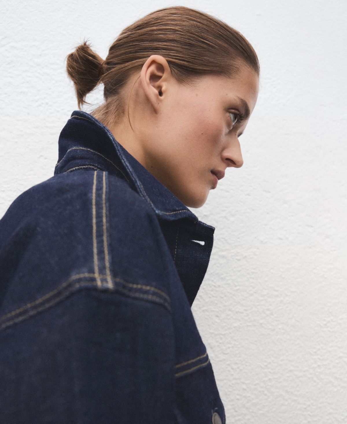 Mango Women's Pockets Fitted Denim Jacket