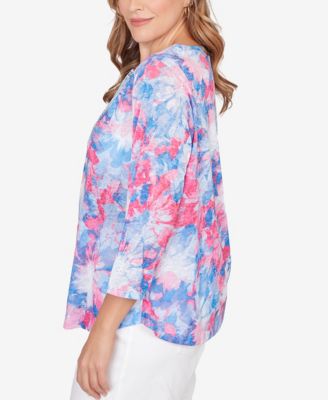 Plus Size Scoop Neck Embellished Floral Sublimation Top