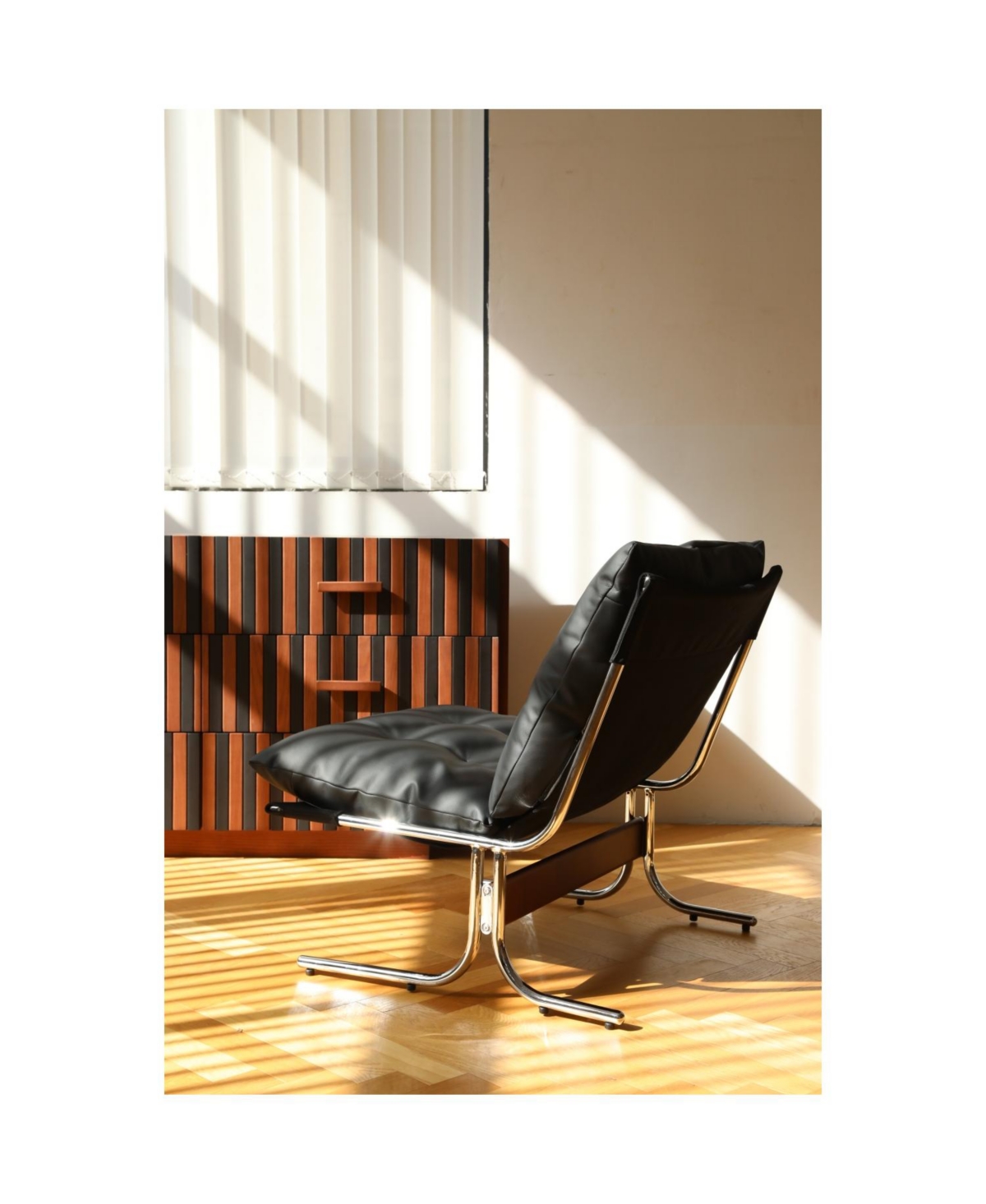 Streamdale Furniture Leather Chair with Metal Legs (Black)