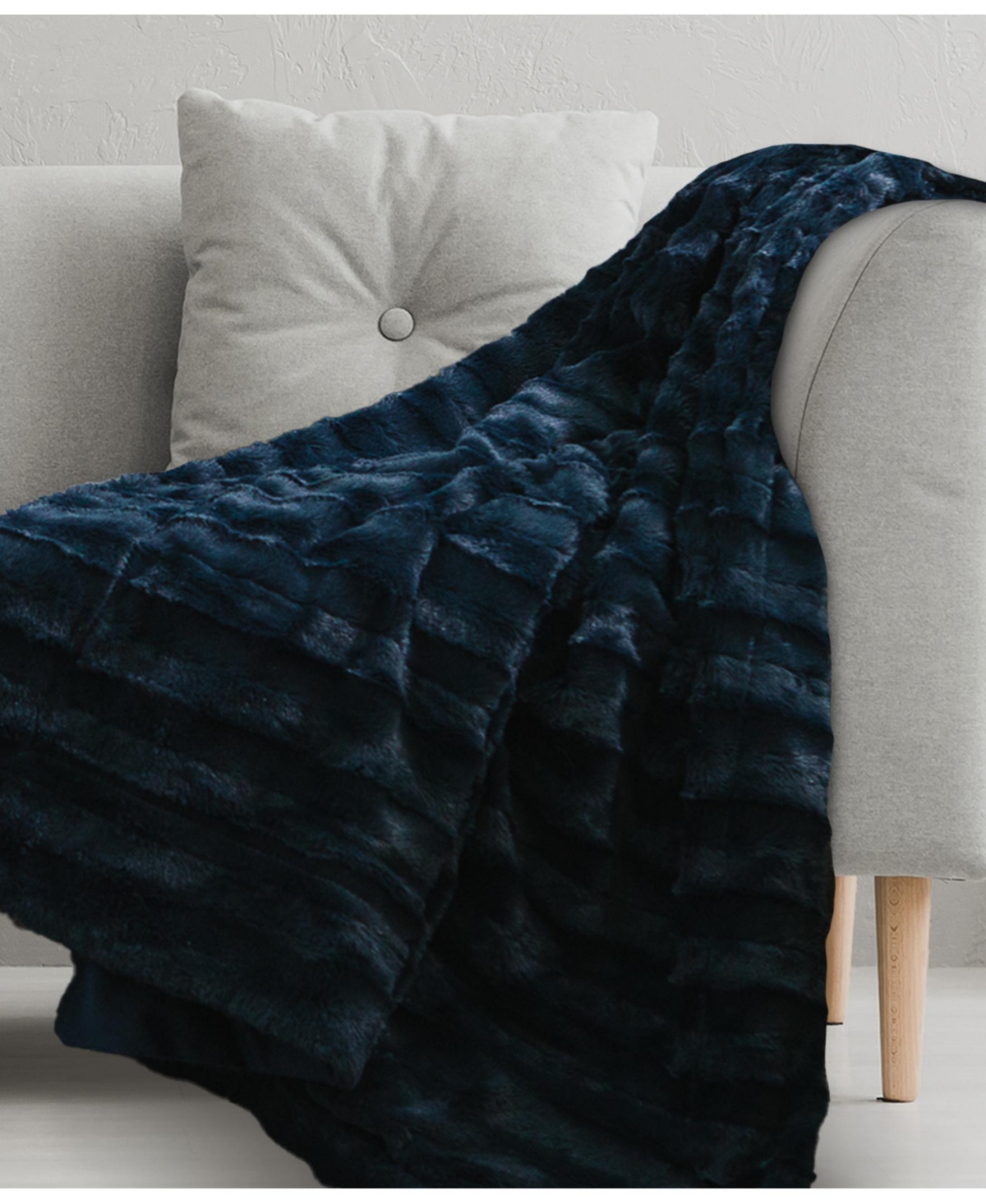 Cheer Collection Ultra Soft Faux Fur to Microplush Reversible Oversized Throw